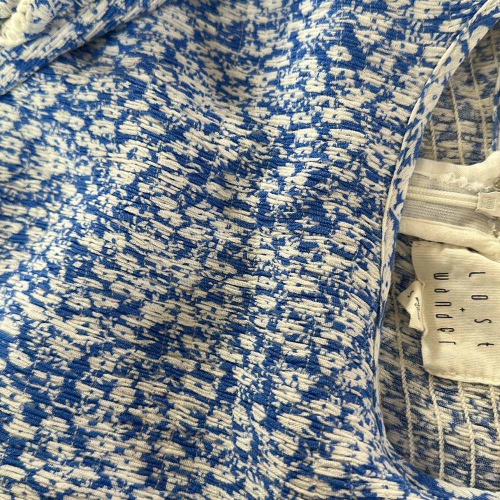 Lost + Wander dress - Picture 3 of 3